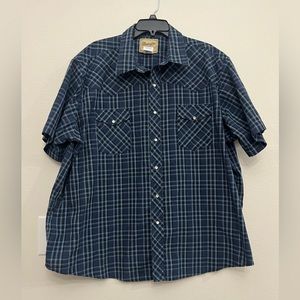 3/$10 Men’s Wrangler Button Down Shirt Blue Plaid Size XXL